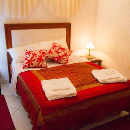 Hotel & Restaurante Guarania 시우다드델에스테 외부 사진